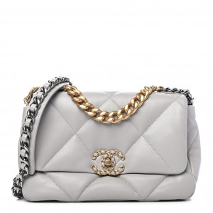 CHANEL 19 HANDBAG