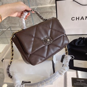 CHANEL 19 HANDBAG