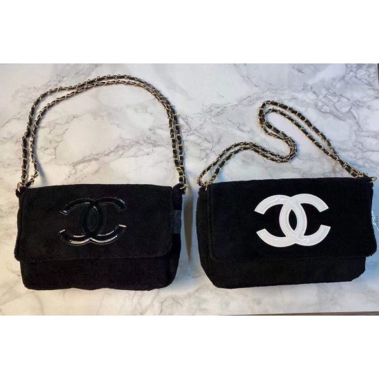 CHANEL VIP PRECISION GIFT BAG