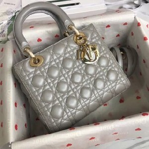 MEDIUM LADY DIOR BAG Beaded Cannage Lambskin