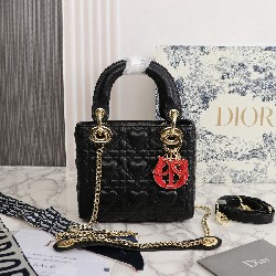 MINI LADY DIOR DIORAMOUR BAG