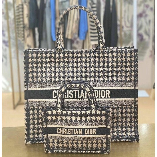 DIOR BOOK TOTE