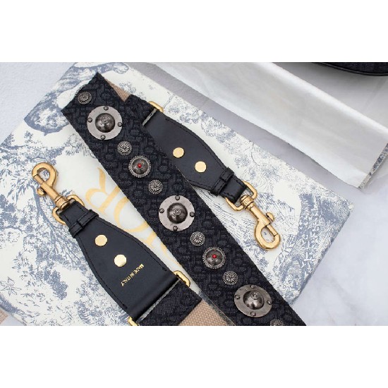 Saddle Bag Oblique