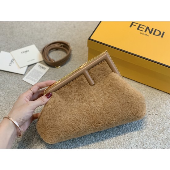 5colors FENDI FIRST SHEEPSKIN