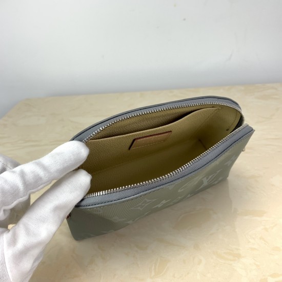 COSMETIC POUCH