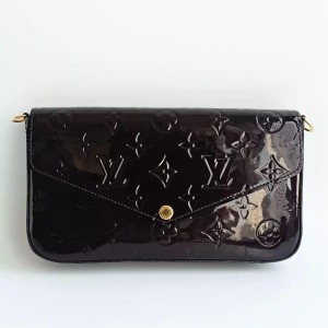 FÉLICIE POCHETTE VERNIS BLACK