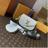 LOUIS VUITTON NEW WAVE MULTI-POCHETTE