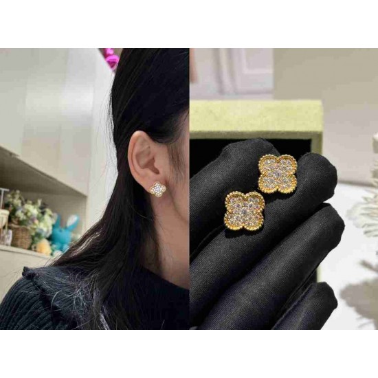 Van Cleef & Arpels Earrings